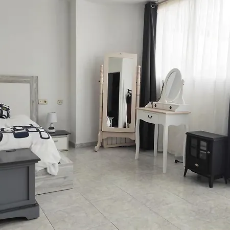 Terrace & Sea Views In Cullera